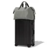 Bolsas de viaje de nylon ECONYL® con firma