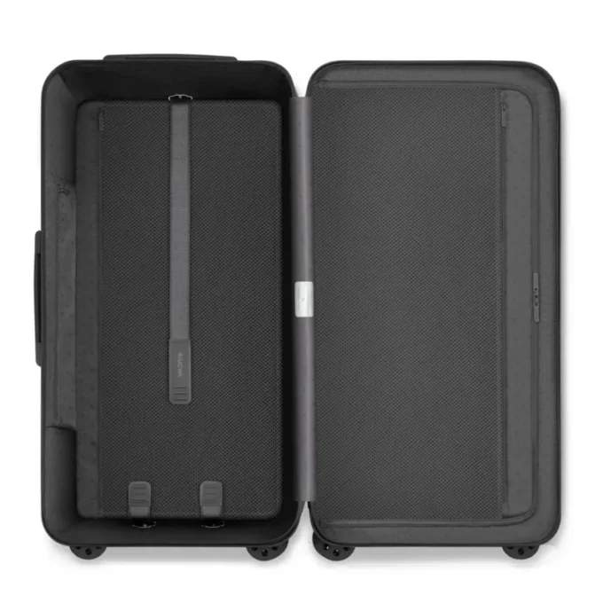 Maleta grande Essential Trunk Plus Maleta grande Essential Trunk Plus