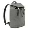 Mochila con solapa exclusiva en nailon ECONYL® Mochila con solapa exclusiva en nailon ECONYL®