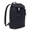 Mochila con solapa exclusiva en nailon ECONYL® Mochila con solapa exclusiva en nailon ECONYL®