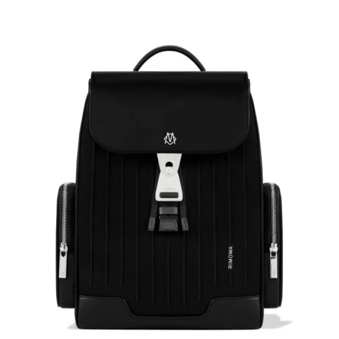 Never Still Small Flap en Leder & Canvas Rucksack Never Still Small Flap en Leder & Canvas Rucksack